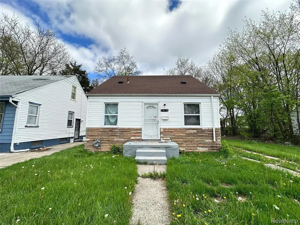 8084 Artesian Street Detroit City MI 48228