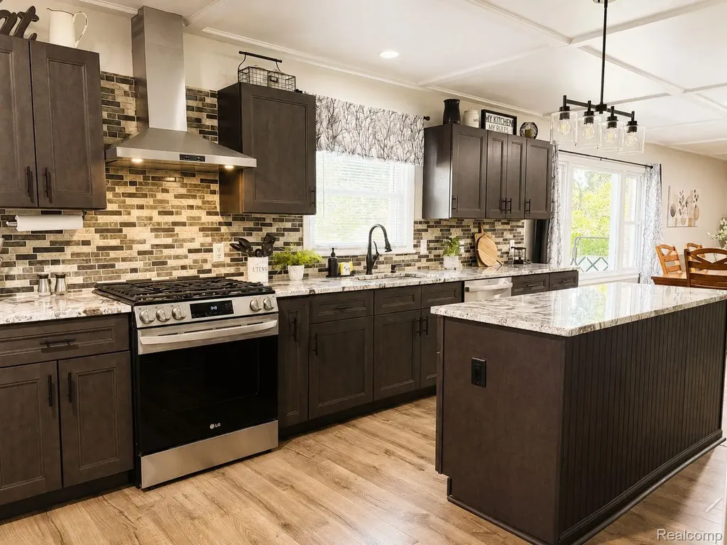 4108 Allen Court Bay City City MI 48706