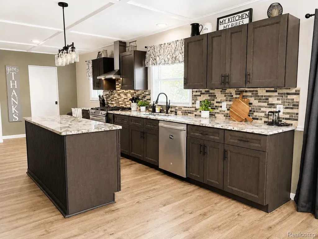 4108 Allen Court Bay City City MI 48706