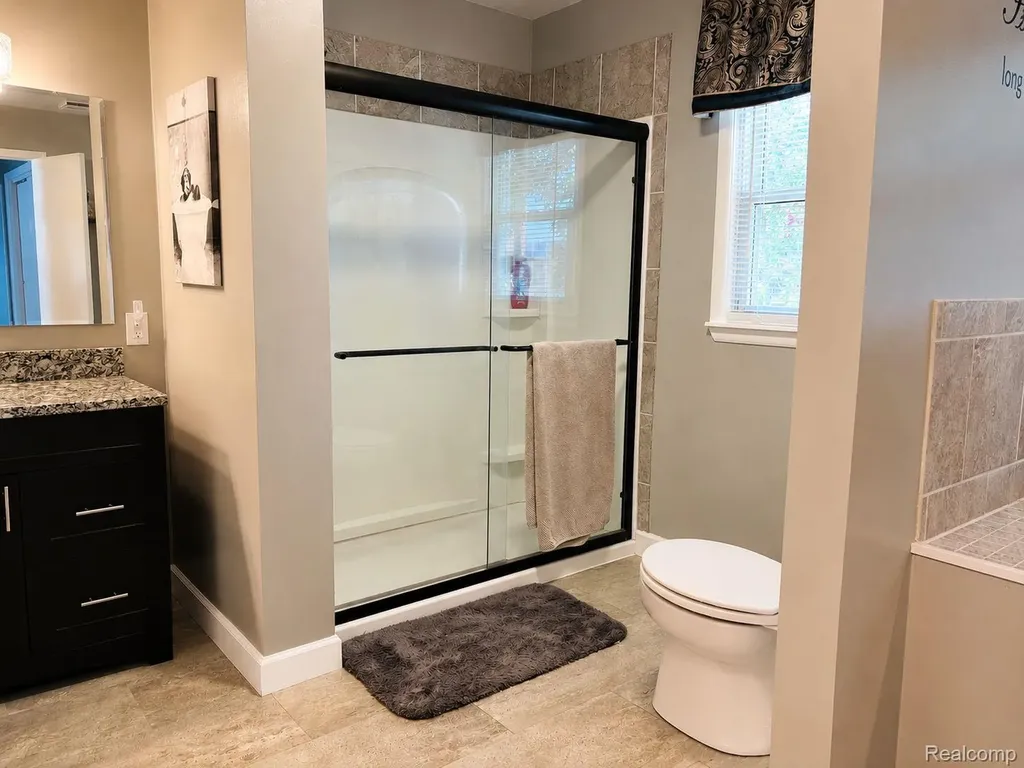 4108 Allen Court Bay City City MI 48706