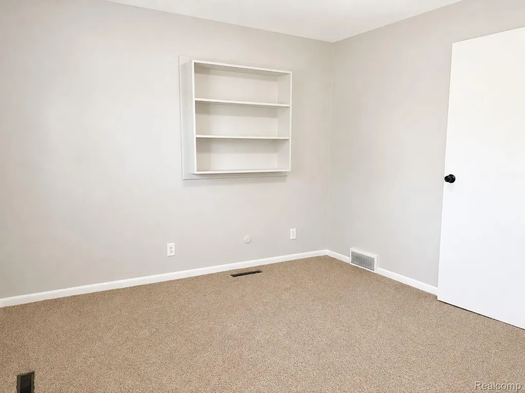 4108 Allen Court Bay City City MI 48706