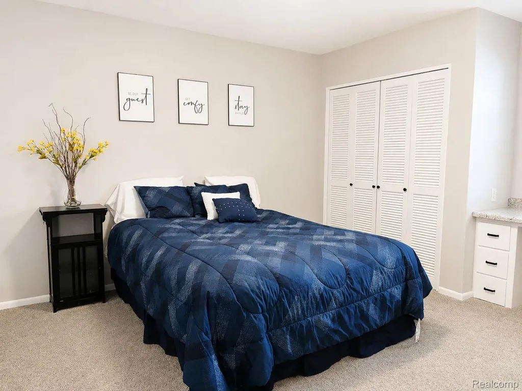 4108 Allen Court Bay City City MI 48706