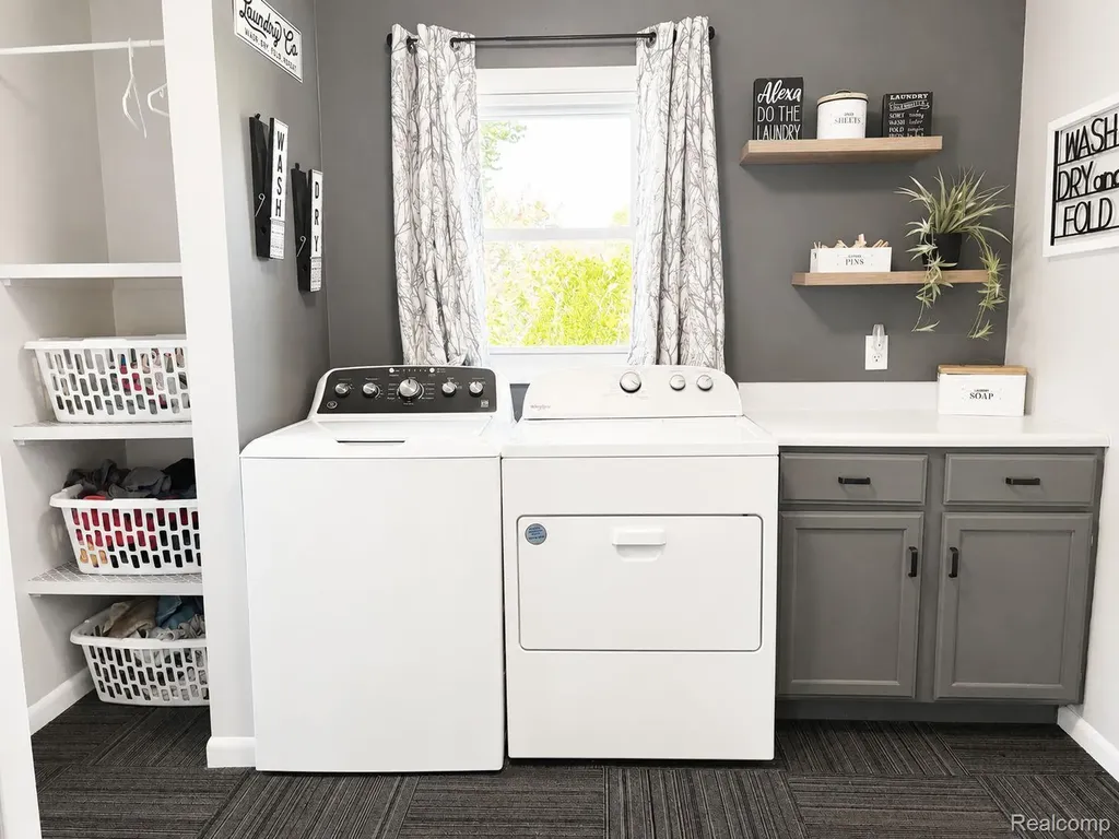 4108 Allen Court Bay City City MI 48706