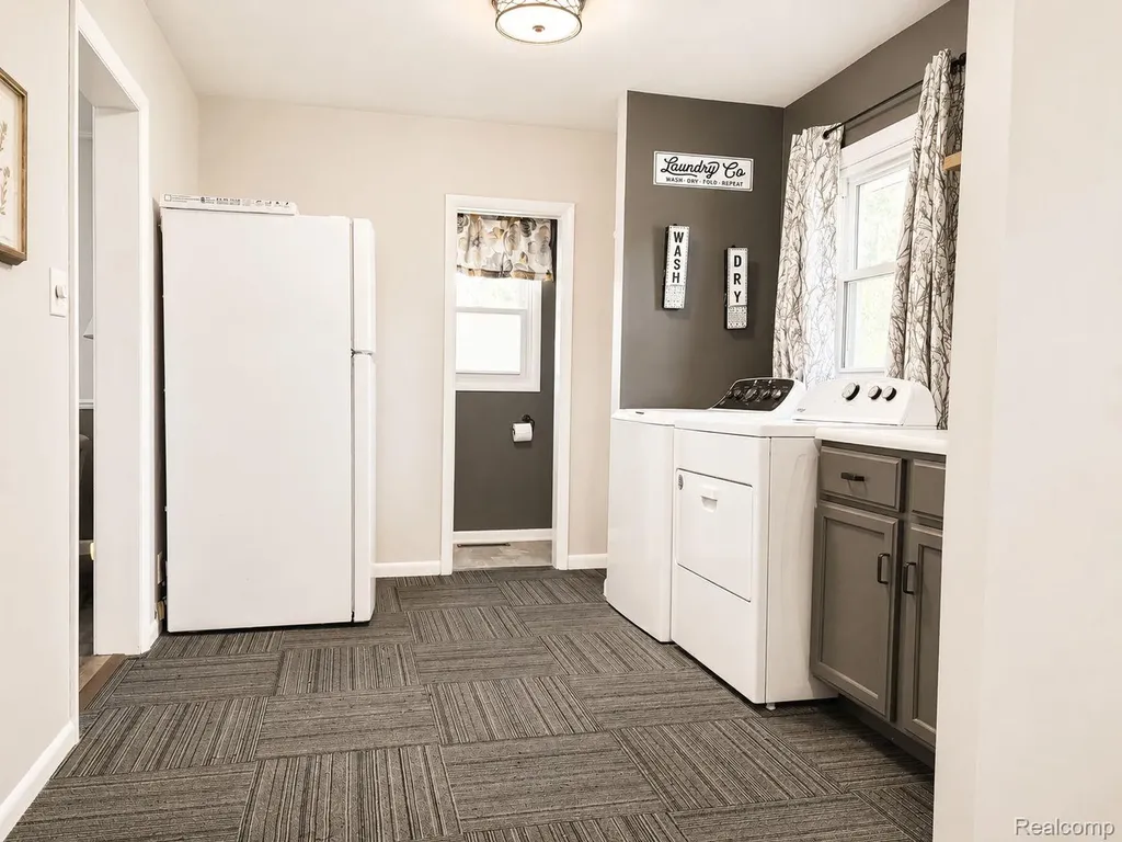 4108 Allen Court Bay City City MI 48706