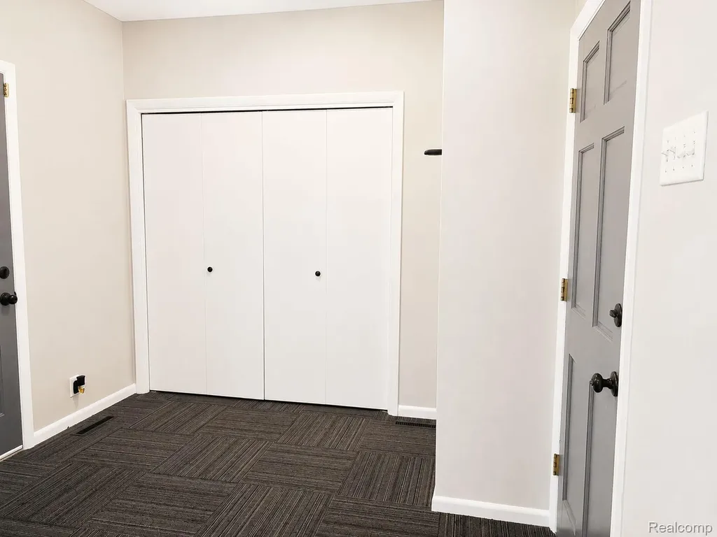 4108 Allen Court Bay City City MI 48706