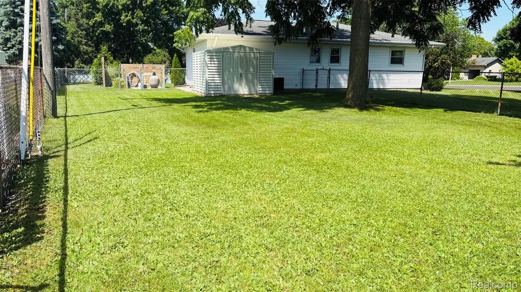 4108 Allen Court Bay City City MI 48706
