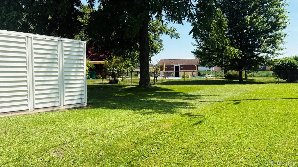 4108 Allen Court Bay City City MI 48706