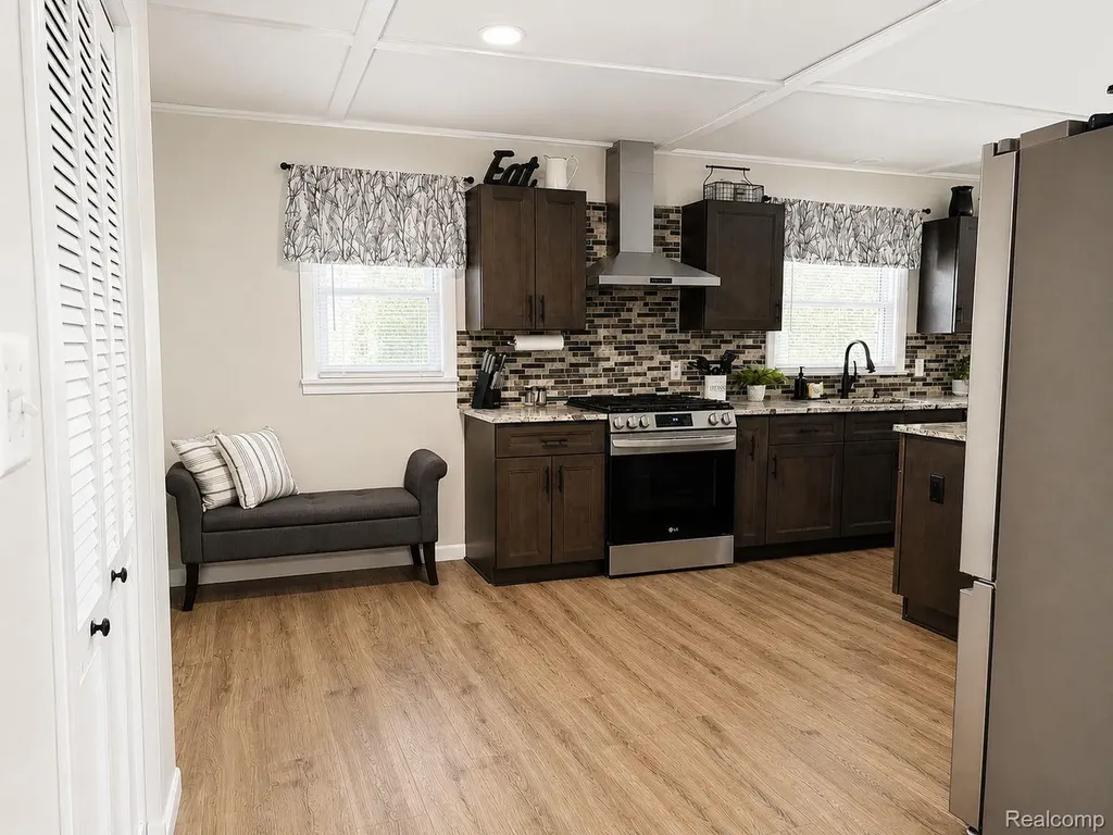 4108 Allen Court Bay City City MI 48706