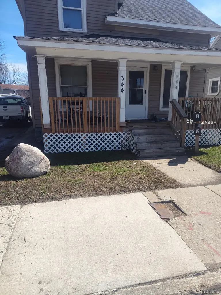 344 N Perry Street Pontiac City MI 48342