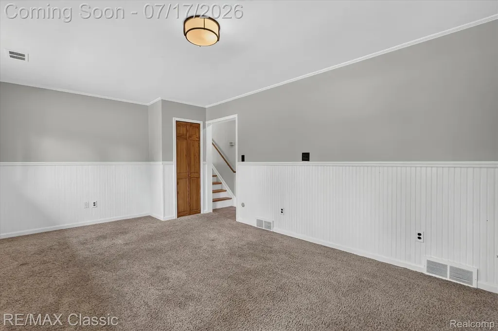 268 Peninsula Lake Drive Highland Charter Township MI 48357