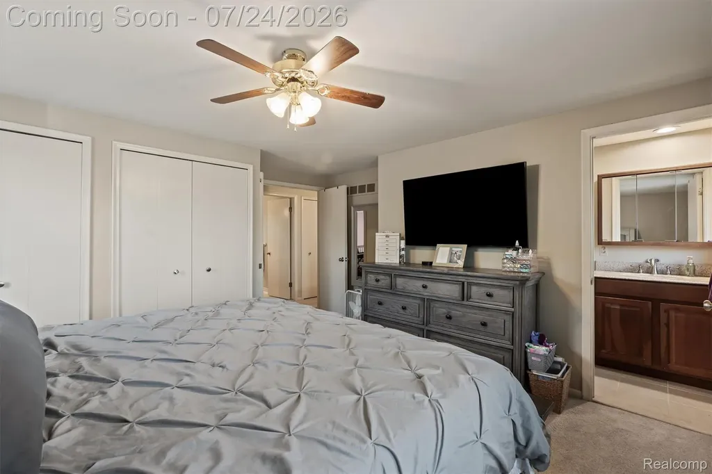 40536 Skender Street Clinton Charter Township MI 48038