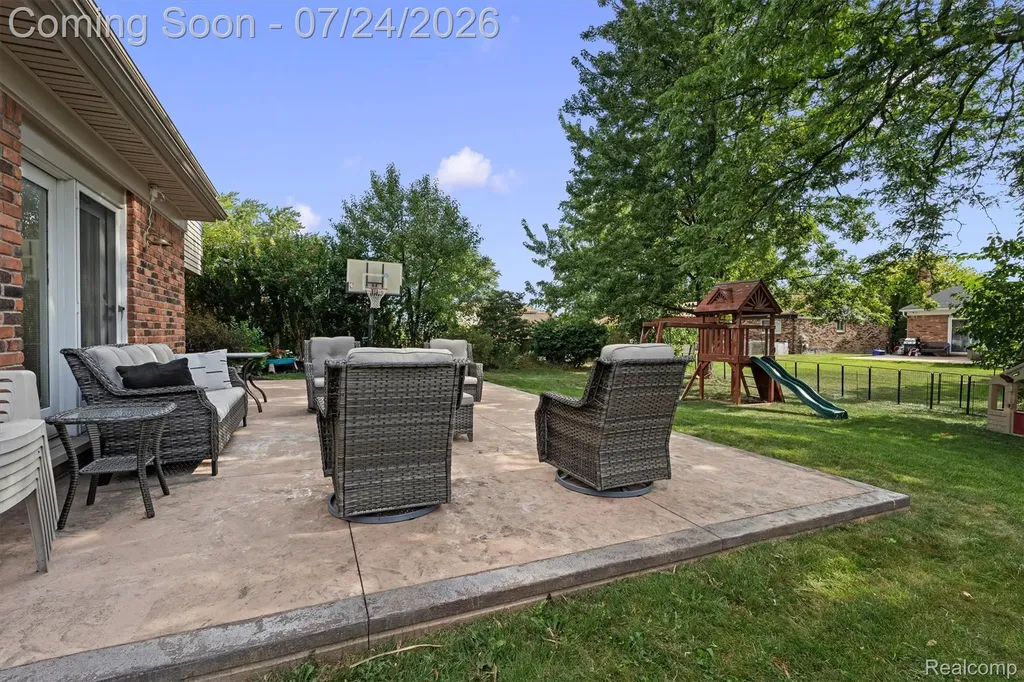 40536 Skender Street Clinton Charter Township MI 48038