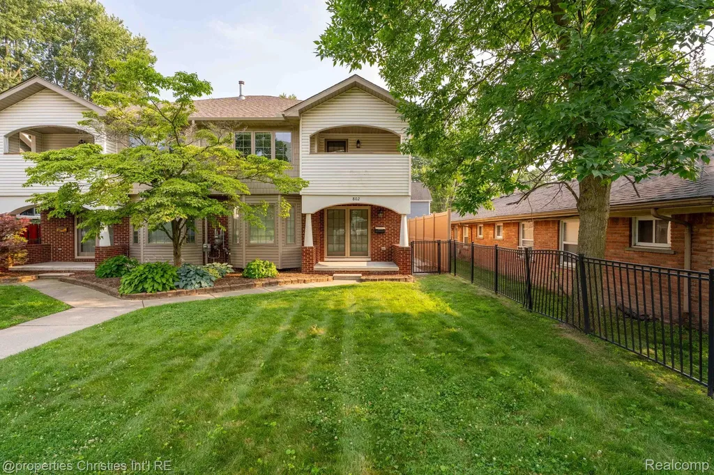 802 E Lincoln Avenue Royal Oak City MI 48067