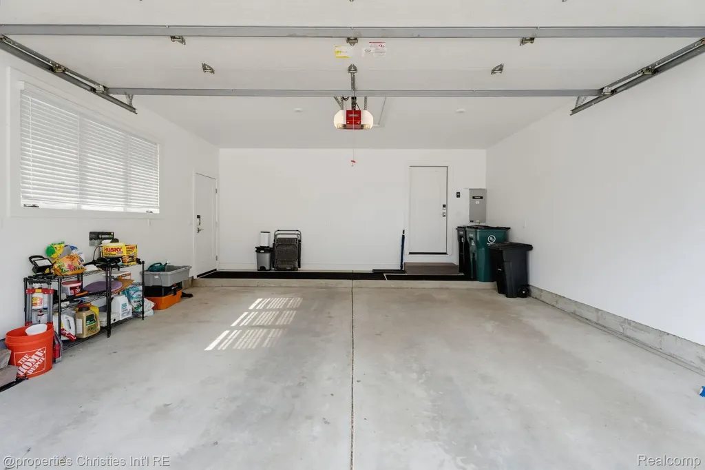 802 E Lincoln Avenue Royal Oak City MI 48067