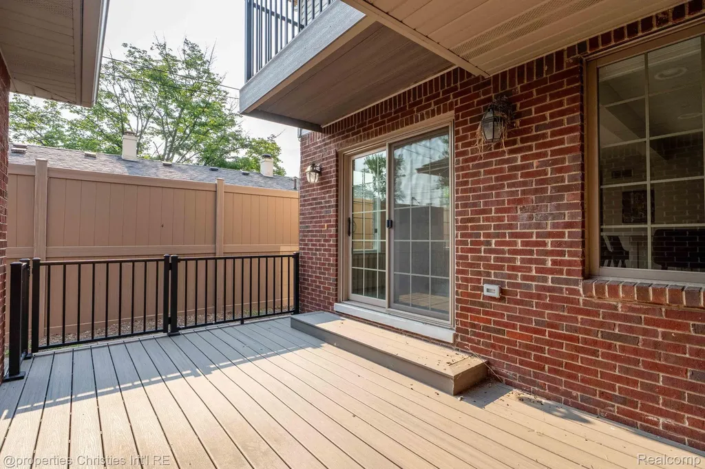 802 E Lincoln Avenue Royal Oak City MI 48067