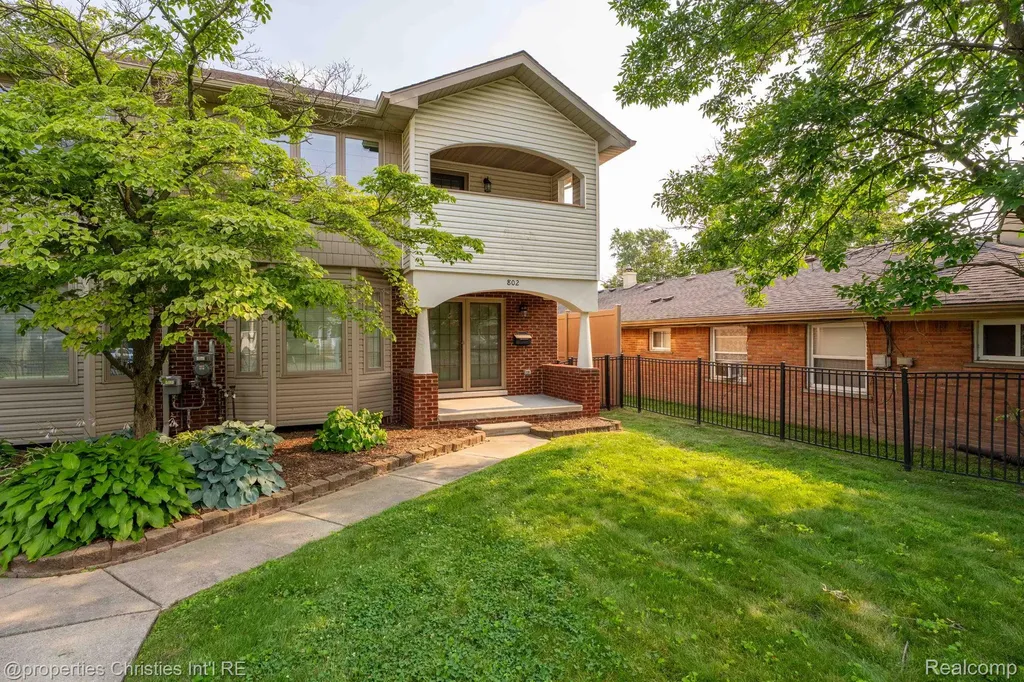 802 E Lincoln Avenue Royal Oak City MI 48067