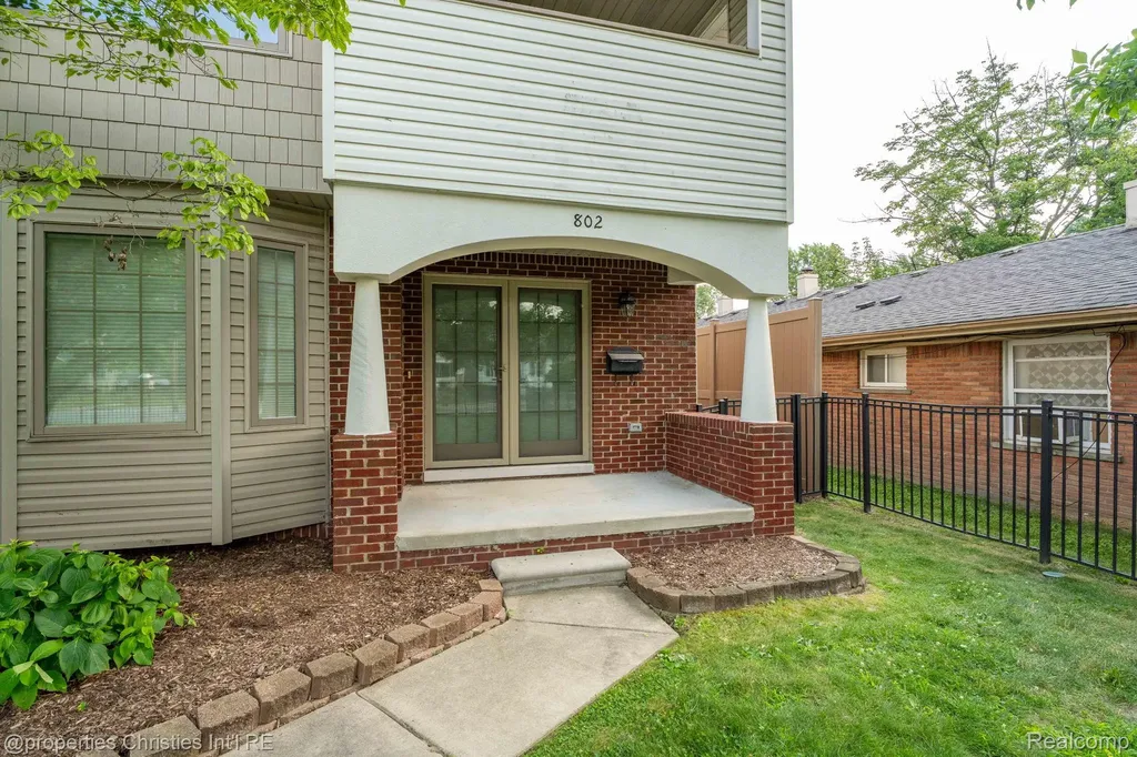802 E Lincoln Avenue Royal Oak City MI 48067