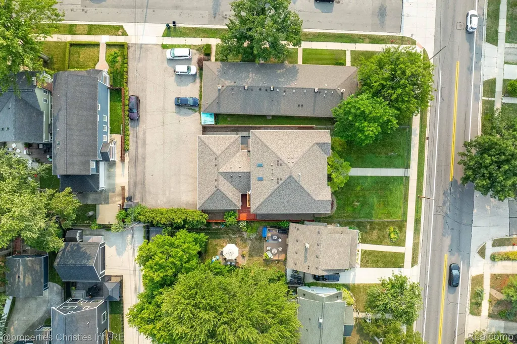802 E Lincoln Avenue Royal Oak City MI 48067