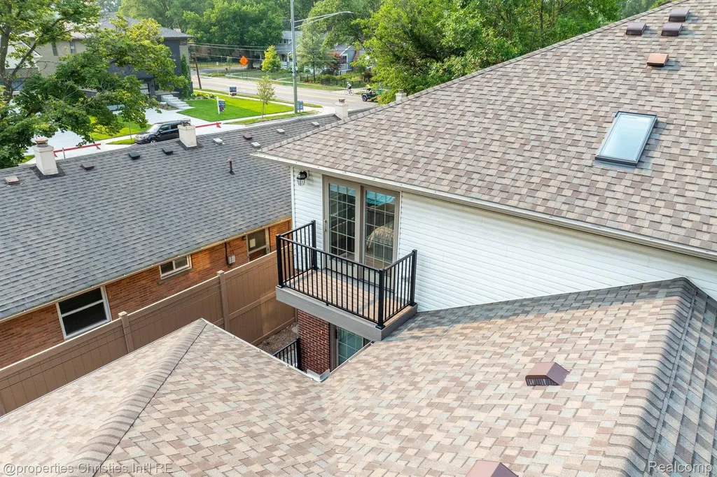 802 E Lincoln Avenue Royal Oak City MI 48067