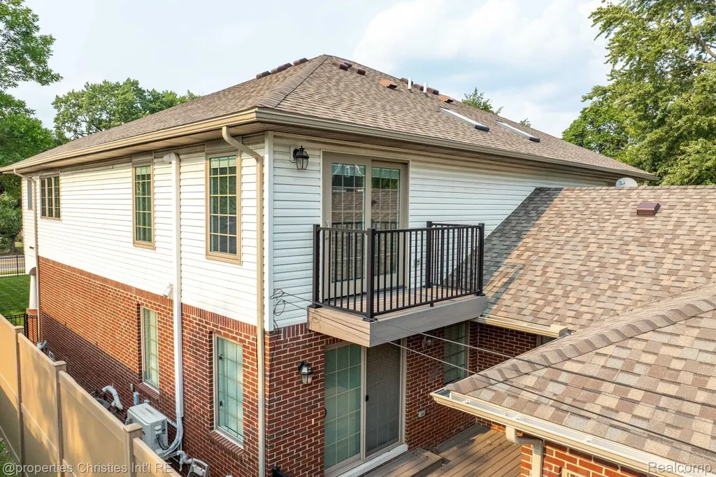 802 E Lincoln Avenue Royal Oak City MI 48067