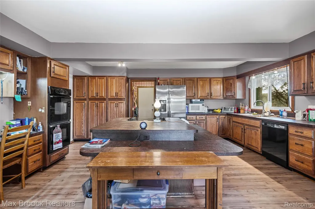 4622 Fleck Drive Hartland Township MI 48430
