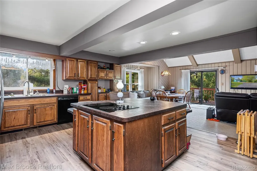 4622 Fleck Drive Hartland Township MI 48430