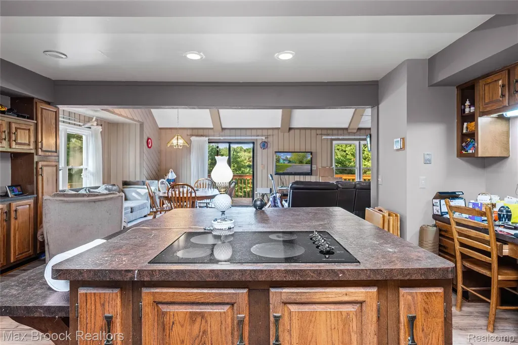4622 Fleck Drive Hartland Township MI 48430