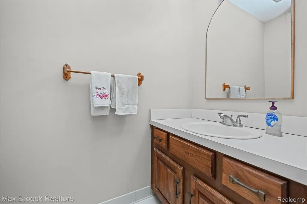4622 Fleck Drive Hartland Township MI 48430