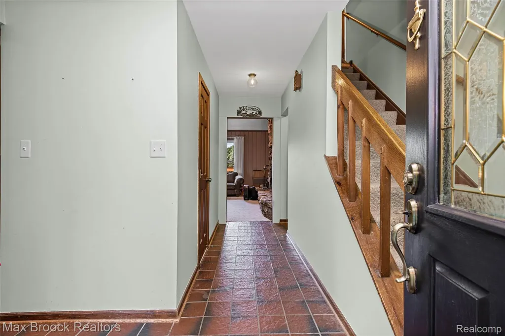 4622 Fleck Drive Hartland Township MI 48430