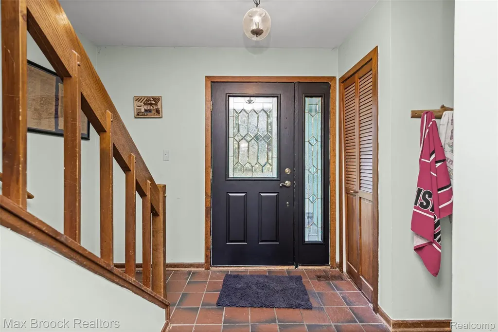 4622 Fleck Drive Hartland Township MI 48430