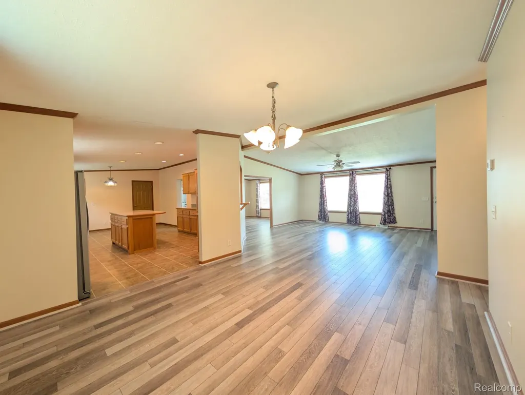11766 Village Pines Court Green Oak Township MI 48178