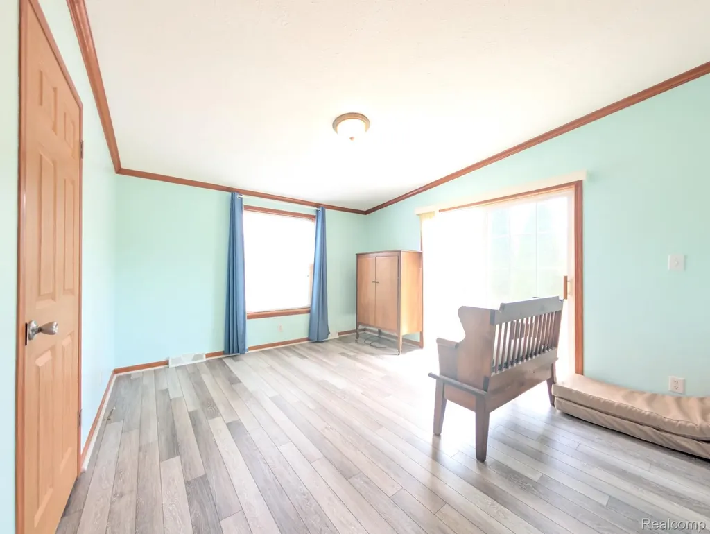11766 Village Pines Court Green Oak Township MI 48178