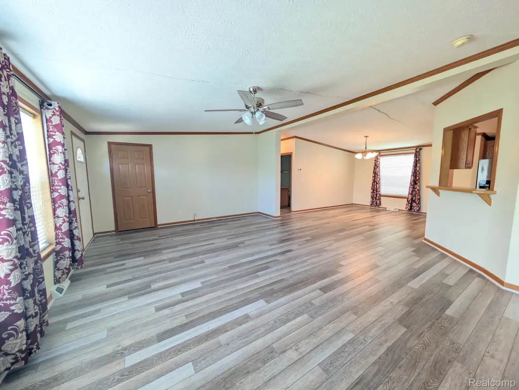 11766 Village Pines Court Green Oak Township MI 48178