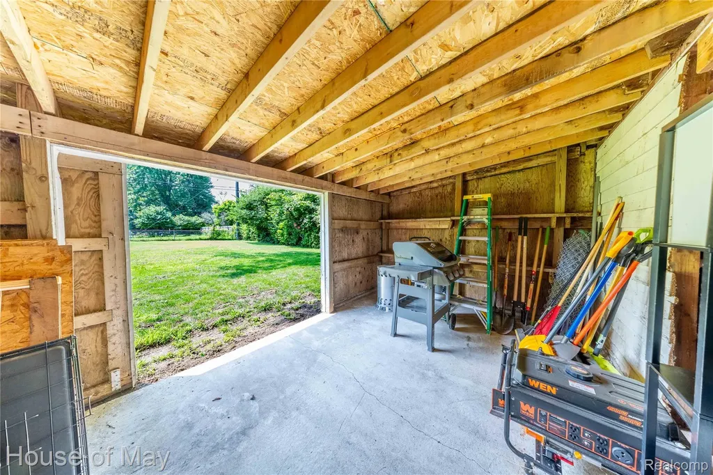 45247 Bemis Road Sumpter Township MI 48111