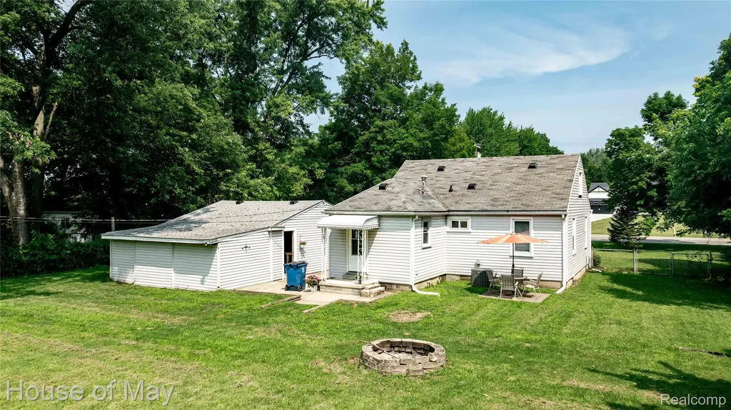 45247 Bemis Road Sumpter Township MI 48111