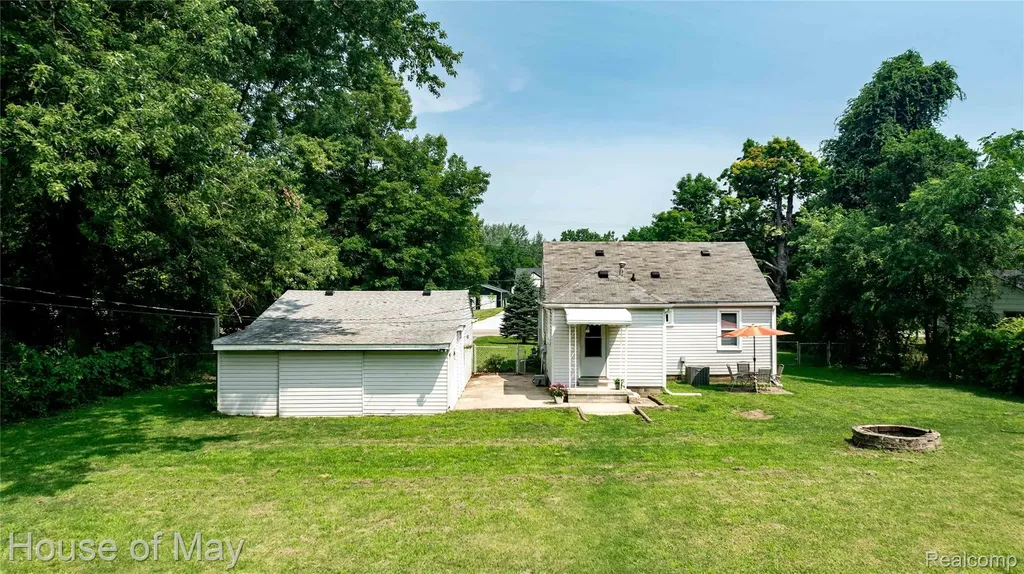 45247 Bemis Road Sumpter Township MI 48111