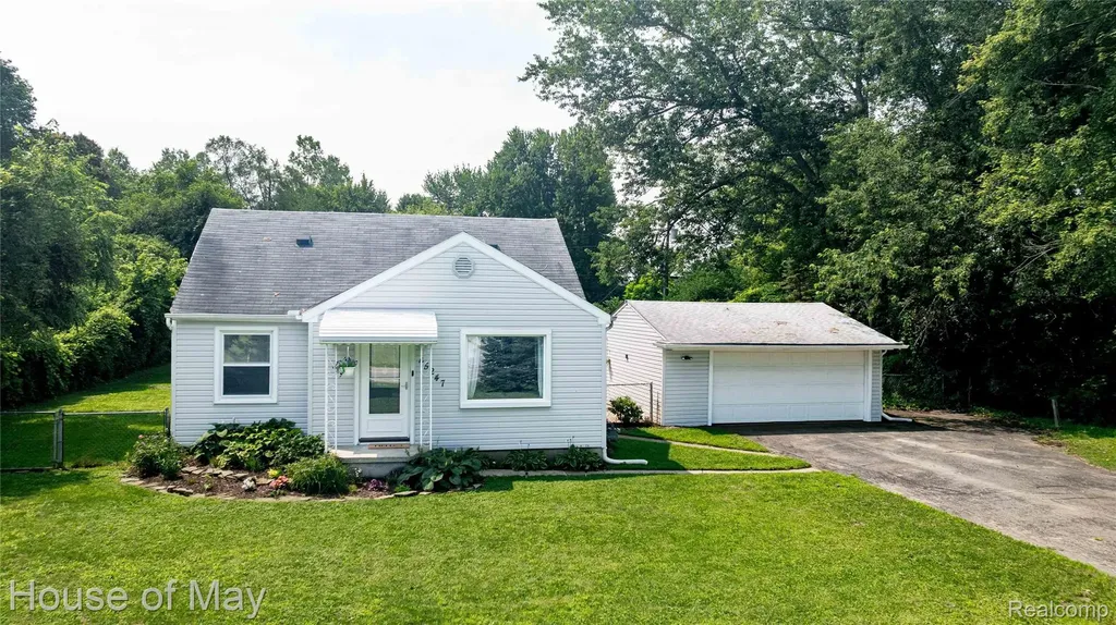 45247 Bemis Road Sumpter Township MI 48111