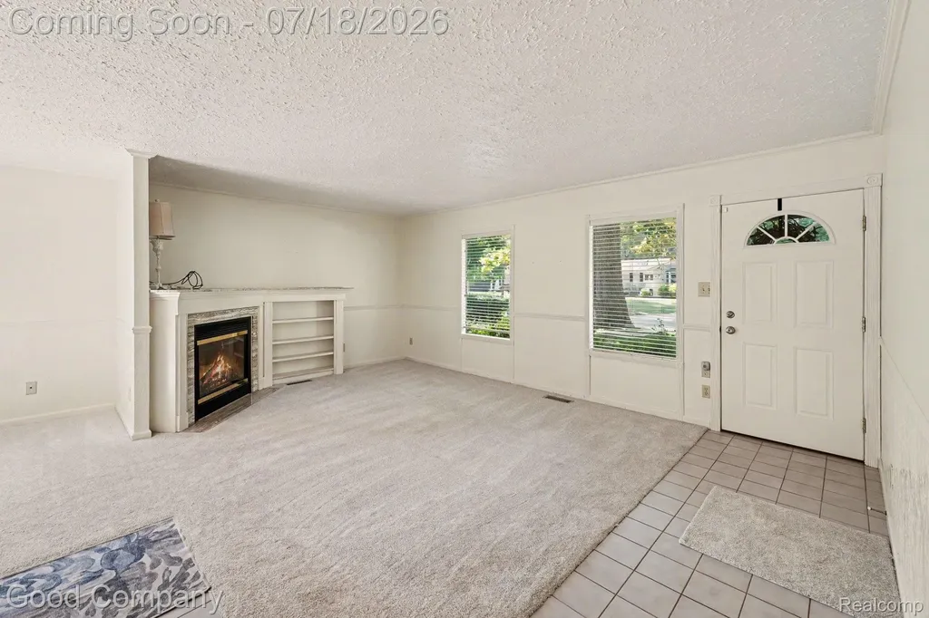 6284 Woodsdale Drive Grand Blanc Charter Township MI 48439