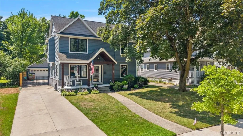 1275 Dorothea Road Berkley City MI 48072