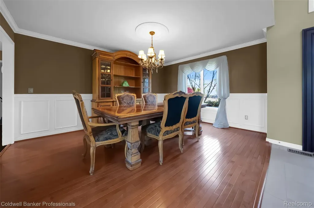 2531 Cedar Brook Court Rochester Hills City MI 48309