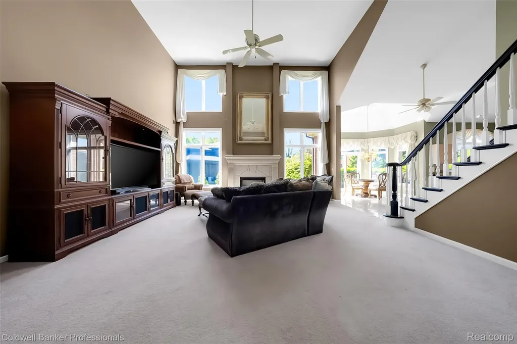 2531 Cedar Brook Court Rochester Hills City MI 48309