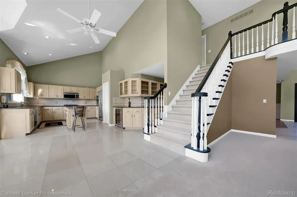 2531 Cedar Brook Court Rochester Hills City MI 48309