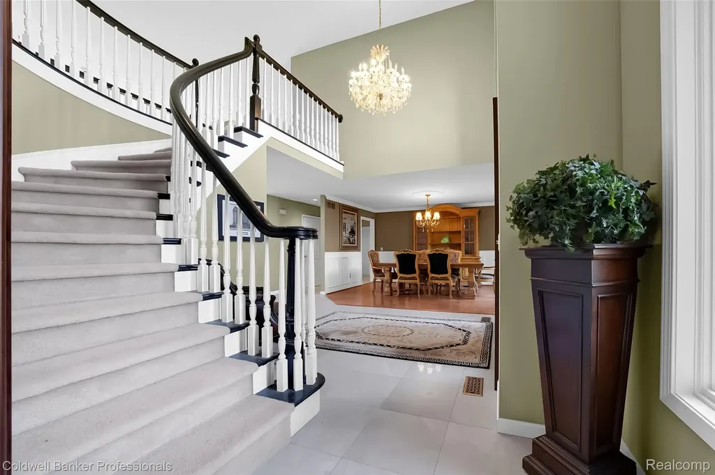 2531 Cedar Brook Court Rochester Hills City MI 48309