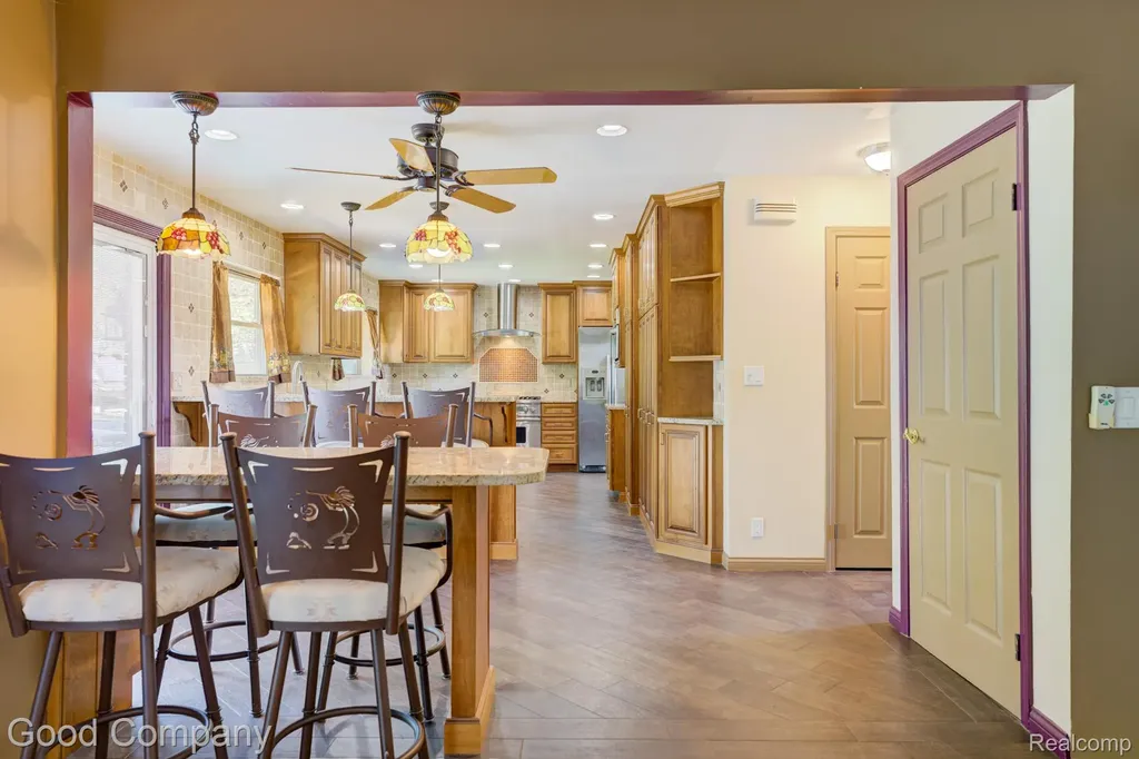 3062 Saint Jude Drive Waterford Charter Township MI 48329