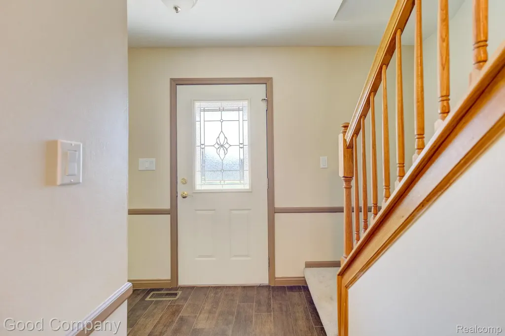 3062 Saint Jude Drive Waterford Charter Township MI 48329