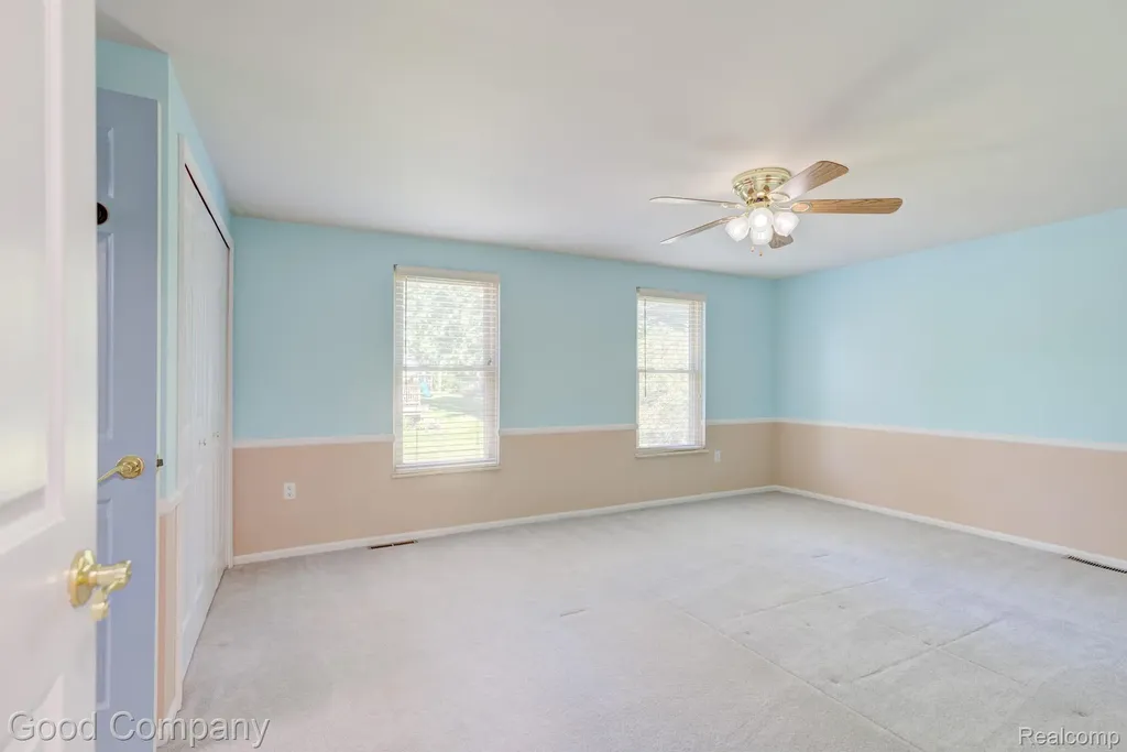 3062 Saint Jude Drive Waterford Charter Township MI 48329
