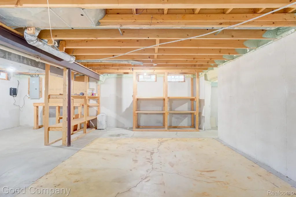 3062 Saint Jude Drive Waterford Charter Township MI 48329