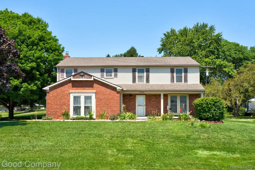 3062 Saint Jude Drive Waterford Charter Township MI 48329