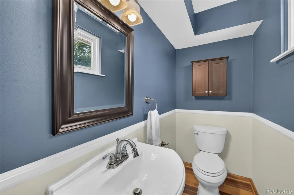 7026 London Court Canton Charter Township MI 48187