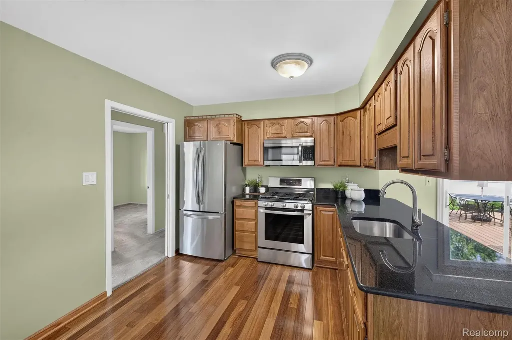 7026 London Court Canton Charter Township MI 48187